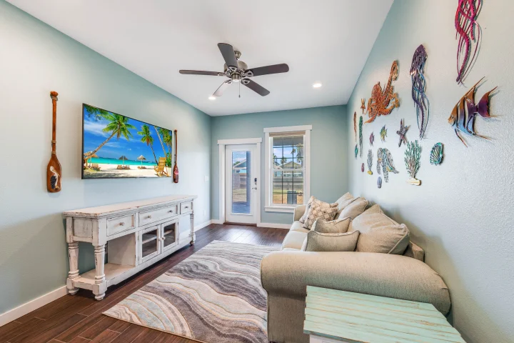 South Station | Silver Sands Vacation Rentals | A Vtrips Experience South Station | Silver Sands Vacation Rentals | A Vtrips Experience