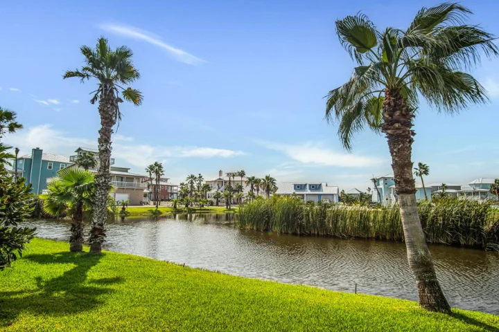 Mustang Royale | Silver Sands Vacation Rentals | A Vtrips Experience Mustang Royale | Silver Sands Vacation Rentals | A Vtrips Experience