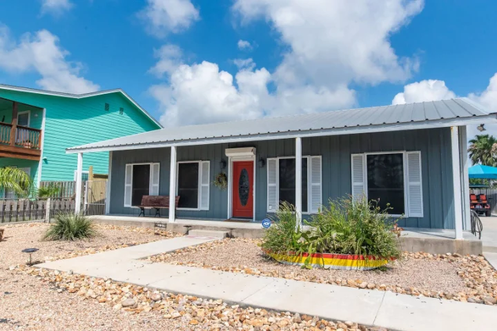 Old Town West | Silver Sands Vacation Rentals | A Vtrips Experience Old Town West | Silver Sands Vacation Rentals | A Vtrips Experience