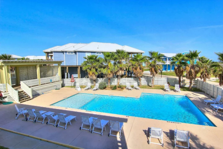 Paradise Pointe | Silver Sands Vacation Rentals | A Vtrips Experience Paradise Pointe | Silver Sands Vacation Rentals | A Vtrips Experience