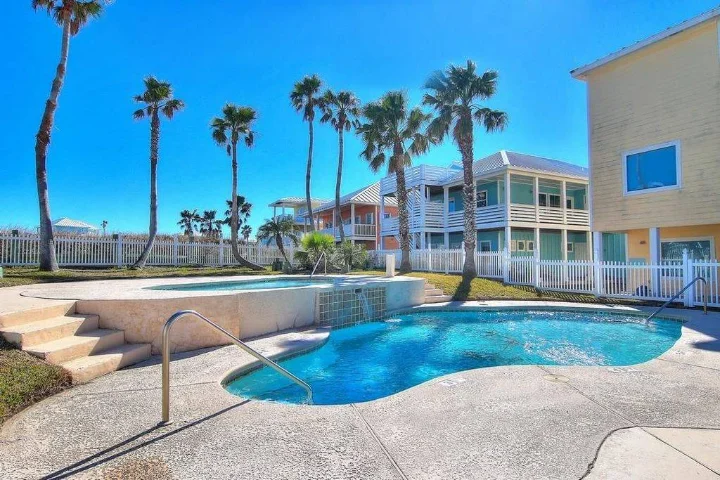 Royal Sands | Silver Sands Vacation Rentals | A Vtrips Experience Royal Sands | Silver Sands Vacation Rentals | A Vtrips Experience