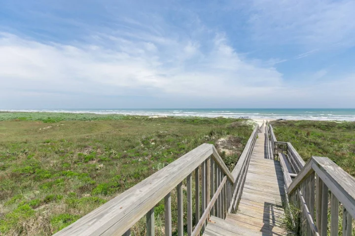 Royal Sands | Silver Sands Vacation Rentals | A Vtrips Experience Royal Sands | Silver Sands Vacation Rentals | A Vtrips Experience