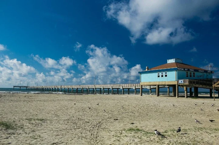 Trout Street Condos | Silver Sands Vacation Rentals | A Vtrips Experience Trout Street Condos | Silver Sands Vacation Rentals | A Vtrips Experience