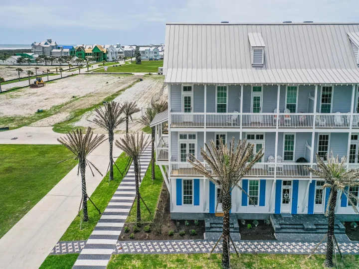 Townhome Vacation Rentals | Silver Sands Vacation Rentals | A VTrips Experience Townhome Vacation Rentals | Silver Sands Vacation Rentals | A VTrips Experience