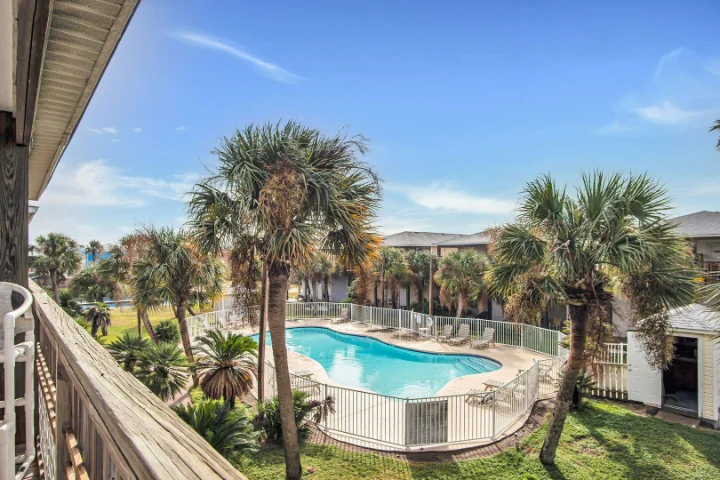 Las Palmeras Townhomes | Silver Sands Vacation Rentals | A Vtrips Experience Las Palmeras Townhomes | Silver Sands Vacation Rentals | A Vtrips Experience