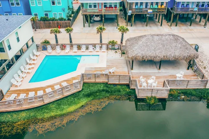 Ocean Village | Silver Sands Vacation Rentals | A Vtrips Experience Ocean Village | Silver Sands Vacation Rentals | A Vtrips Experience