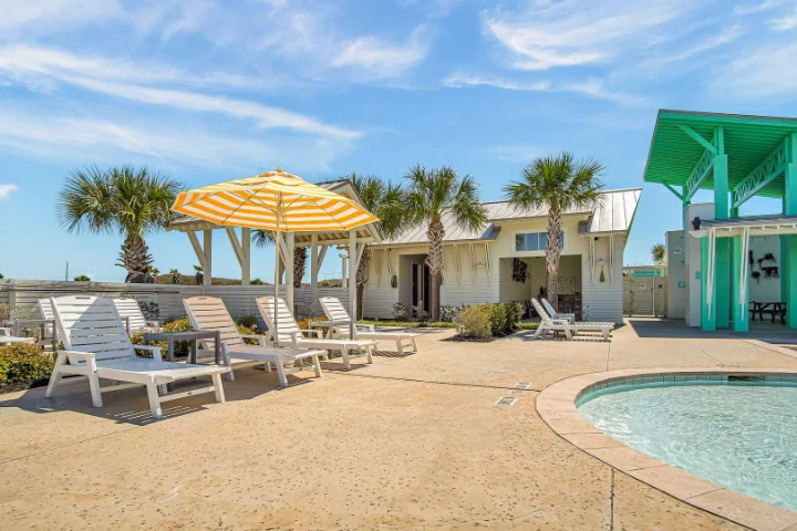 Silverleaf | Silver Sands Vacation Rentals | A Vtrips Experience Silverleaf | Silver Sands Vacation Rentals | A Vtrips Experience