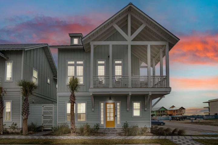 Luxury Vacation Rentals | Silver Sands Vacation Rentals | A VTrips Experience Luxury Vacation Rentals | Silver Sands Vacation Rentals | A VTrips Experience