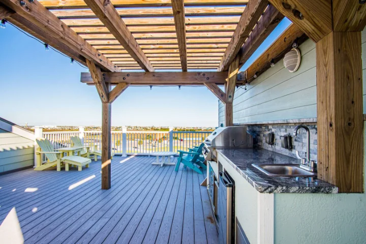 Island Moorings | Silver Sands Vacation Rentals | A Vtrips Experience Island Moorings | Silver Sands Vacation Rentals | A Vtrips Experience