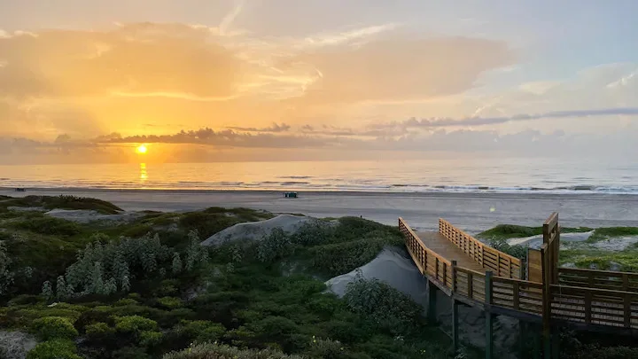 North Padre Island Vacation Rentals | Silver Sands | A VTrips Experience North Padre Island Vacation Rentals | Silver Sands | A VTrips Experience