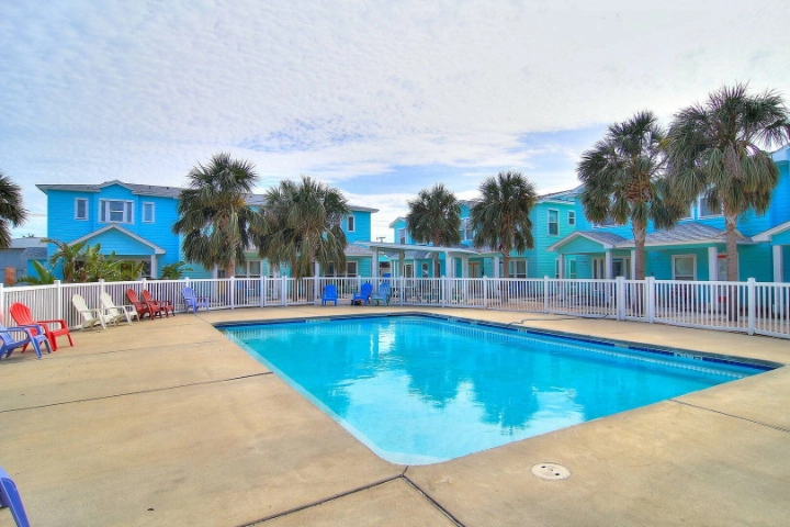 The Commons At Seashell Drive | Silver Sands Vacation Rentals | A Vtrips Experience