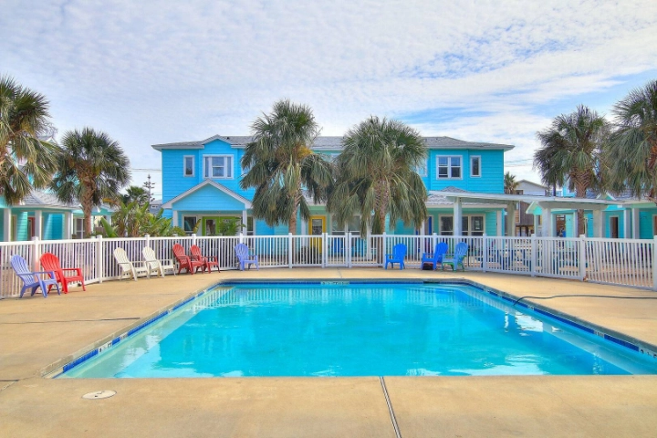 The Commons At Seashell Drive | Silver Sands Vacation Rentals | A Vtrips Experience