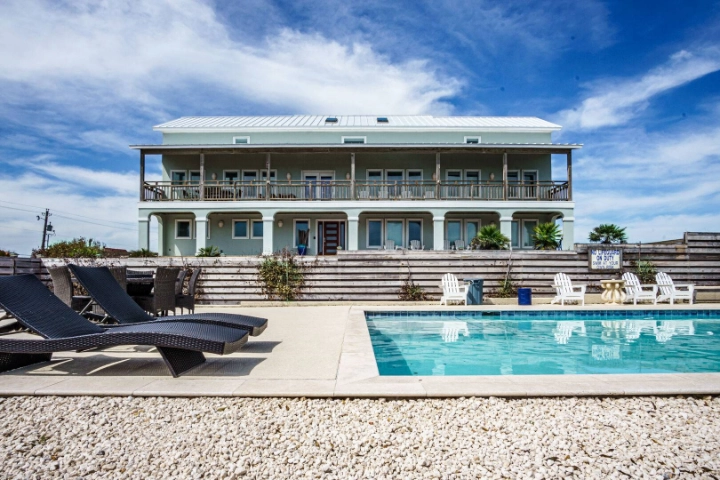 Sandcastle Drive | Silver Sands Vacation Rentals | A VTrips Experience