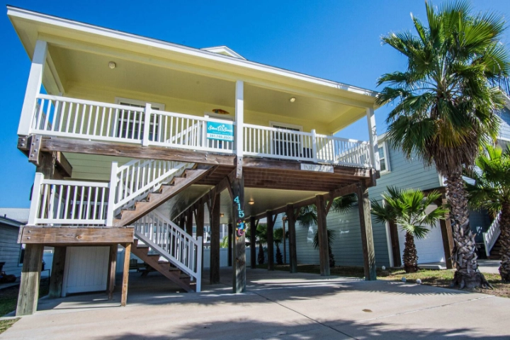 Spencer's Landing | Silver Sands Vacation Rentals | A Vtrips Experience